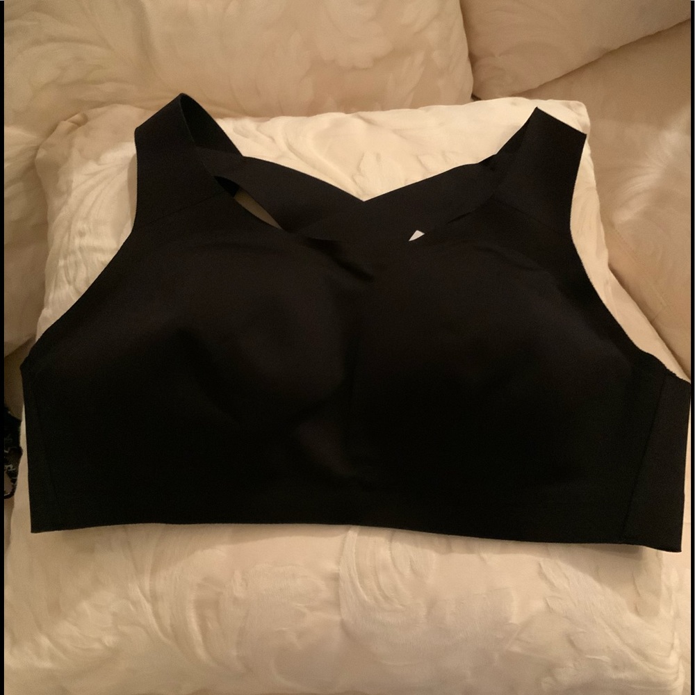 Lululemon Bra/Crop Top New Never Worn 38C